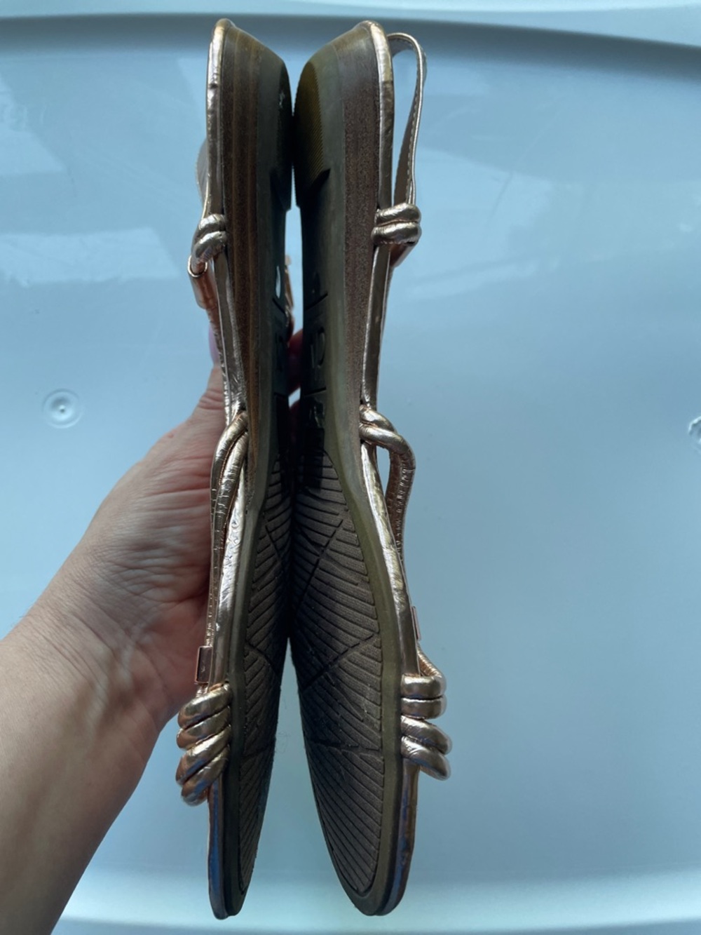 Elegant Gold Sandals - Picture 6 of 6